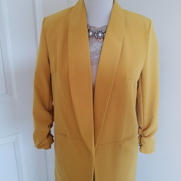 🌺 Boho Mustard color blazer - Picture 1 of 5